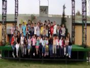 Lösemiyi Yenen Çocuklar Sanatta Da Azimli