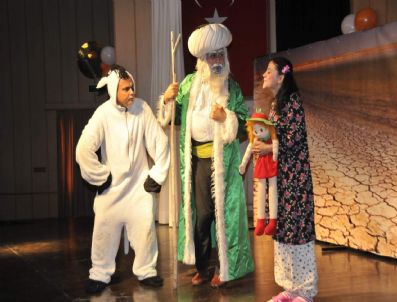 FAZIL TÜRK - Mersin 4. Ulusal Çocuk Tiyatroları Festivali Başladı