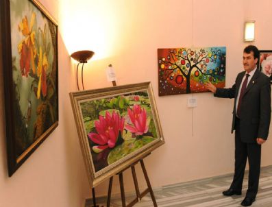 FAHRETTIN GÜLENER - Busmek Kursiyerlerinden Diyaliz Hastalarına Resmli Destek