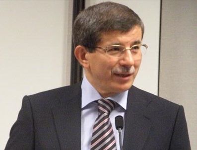 Davutoğlu, Nahçıvan Meclis Başkanı Talibov ile görüştü