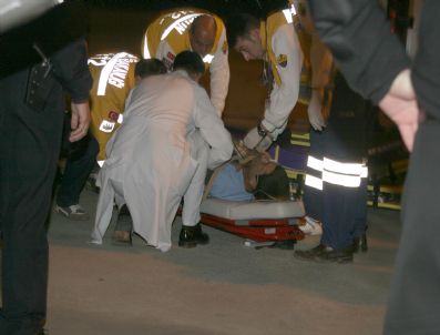 OSMAN KAYA - Mayın Saldırısında Yaralanan Asker Gata'ya Sevk Edildi