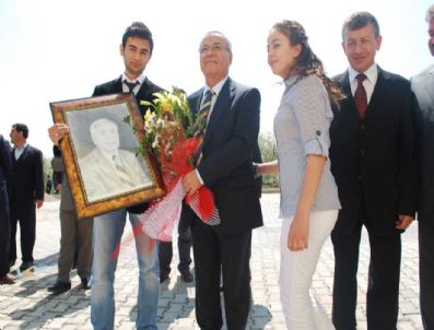 AHMET TORUN - Dpü Rektörü Önce Pazarlar'da