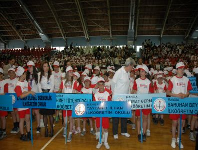 MESUT ESER - Manisa Valiliği '1.olimpik Çocuk Şenliği' Törenle Başladı