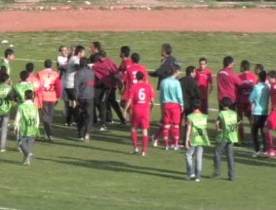 BELEDIYE VANSPOR - Vanspor Taraftarından Futbol Federasyonu'na Adalet Çağrısı