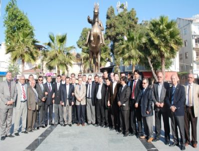 ABDÜL BATUR - Belediye Başkanları Dikili Ziyareti