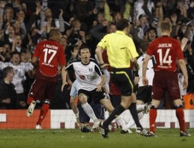 MLADEN PETRİC - Hamburg'u 2 - 1 mağlup eden Fulham finale yükseldi
