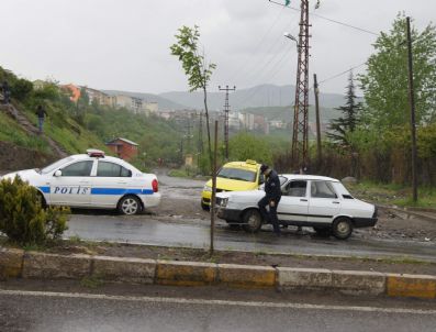 DÜZAĞAÇ - Kopan Elektrik Kablosu Kazaya Neden Oluyordu