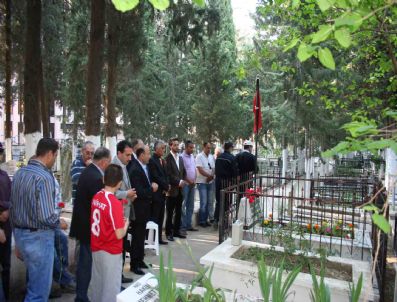 Kuşadası'nda Şehit Başkomiser Unutulmadı