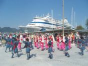 Marmaris Sezonun İlk Gemisini Karşıladı