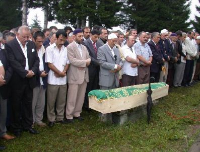 OKTAY SARAL - Of'ta köyüne gitmek için bekleyen bayanlar için 'Hanımevi' hizmete girdi