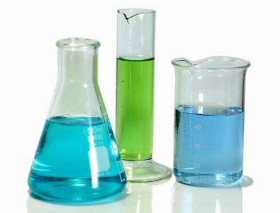 Okul laboratuarında patlama