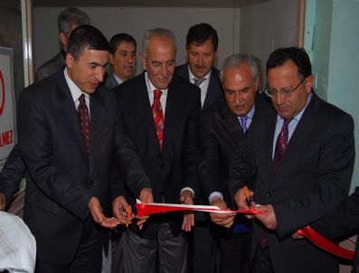 MEHMET KAVUK - Yeniden Düzenlenen Yeşilyurt Öğretmenevi Törenle Hizmete Açıldı