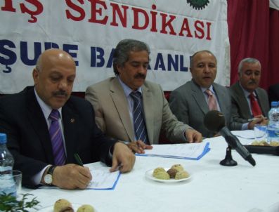 DURMUŞ KÜÇÜK - Elbistan Belediyesi'nde Toplu Sözleşme Sevinci