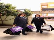 Manavgat Polisinden İhtiyaç Sahibi Öğrencilere Giysi Yardımı