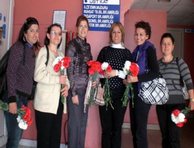 Ak Kadınlardan Emniyet Müdürlüğü'ne Ziyaret