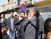 AK Parti fotoğrafları tek tek inceliyor