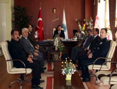 FATIH GENEL - Havran'da 5 Makasla Açılış