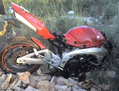 Motosiklet sürücüsü hayatını kaybetti
