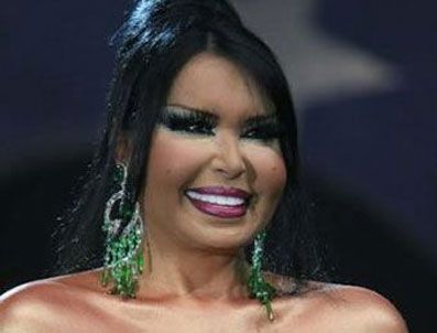 Vergi borcu için koyunu satışa çıkardı