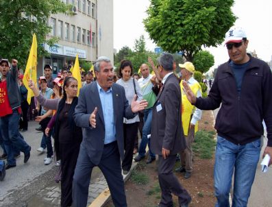 1 Mayıs Gergin Başladı