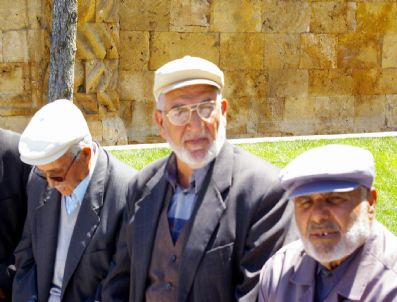 İŞÇI BAYRAMı - 1 Mayıs'ta Olay Çıkaranlara Salih Amca Freni