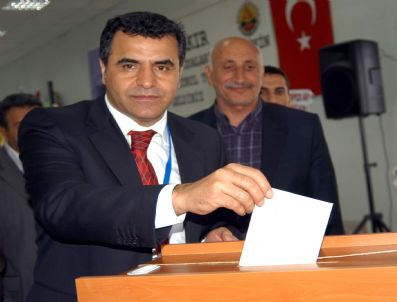 Desob Başkanı Ebedinoğlu Güven Tazeledi