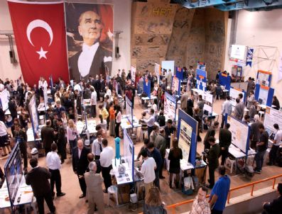 Genç Bilimin Zirvesi Mef'te Toplanıyor
