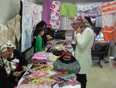 Geyve Ve Alifuatpaşalılar'a Hizmet Derneğinden Kermes