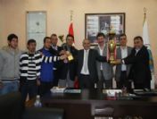 Gündoğduspor'dan Başkan İnci'ye Ziyaret