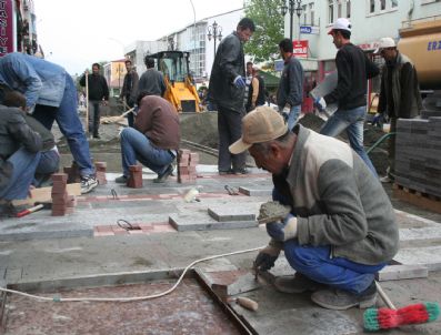 İŞÇI BAYRAMı - Onlar Bayramda Da Çalıştı