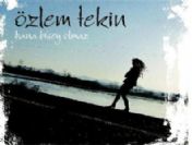 Özlem Tekin 'Bana Bi'şey Olmaz' ile geri döndü!