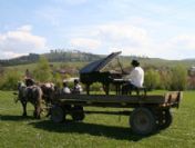 Sevgi Kervanı Eskişehirlilerle buluşacak