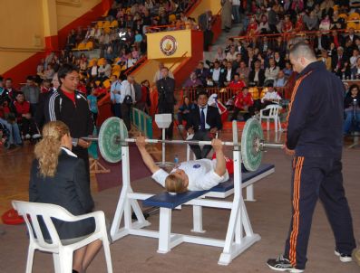 HARUN TÜFEKÇI - Türkiye Bedensel Engelliler Halter Şampiyonası Yapıldı