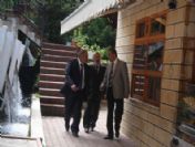 Vali Atak Çamlıca Beldesi'nde İncelemelerde Bulundu