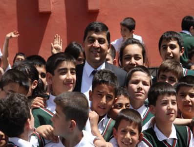 AKILLI TAHTA - Şehitkamil Belediyesi, 'Yeşil Okul' Projesini Başlattı