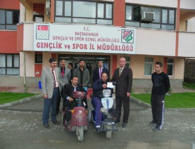 SAFFET KARAHISARLı - Gsgm'den Yeşil Iğdır Engelliler Spor Kulübü'ne Yardım