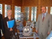 Merhum Sadık Atakan'ın Çini Eserleri Valilikte Sergilenecek