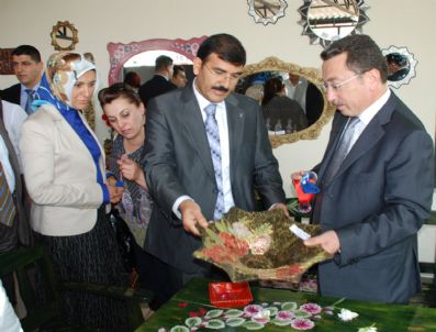 AZIM ÖZTÜRK - İbo Osman Seymer'in Yılsonu Sergisi Açıldı