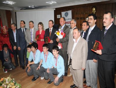 KURUPELIT - Liselerarası Bilgi Yarışması Atakum Finali Yapıldı