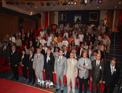 ERTUĞRUL ÖZCAN - Özürlü Dostu Kurumlara Plaket Verildi