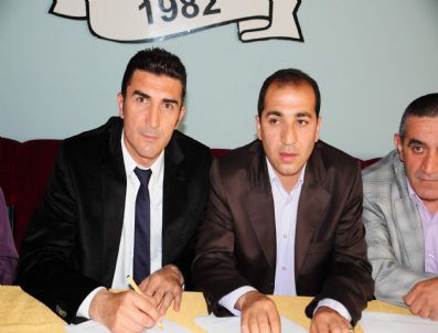 BELEDIYE VANSPOR - Vanspor, Teknik Direktör Rahim Zafer'le Sözleşmeyi Yeniledi