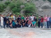 Yozgat'ta Gitar Okulu Öğrenileri Kazankaya Kanyonunu Gezdi