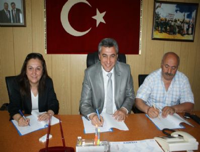 İŞÇI BAYRAMı - Güzelbahçe'den Yüzde Yüzlük Sözleşme