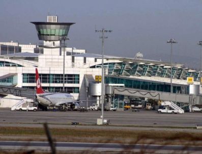 Priştine Havalimanı İhalesini Türk Ve Fransız Ortaklığı Kazandı