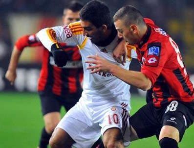 ANKARA 19 MAYıS STADı - Gençlerbirliği - Galatasaray futbol maçı - Digitürk canlı izle