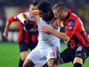 Gençlerbirliği - Galatasaray maçı heyecanı başladı - Digitürk canlı izleyin