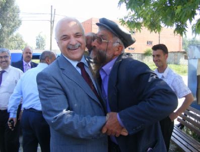 YıLMAZ TANKUT - Mhp Adana Milletvekili Yılmaz Tankut: 'Ülkenin Asıl Gündemi Unutturulmak İsteniyor, Onun İçin Referandumda 'Hayır' Oyu Kullanmalıyız'