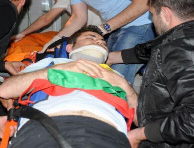 BURSA DEVLET HASTANESI - Otomobil Lodosun Etkisiyle Takla Attı: 1 Yaralı