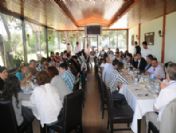 Azeri Öğrenciler Başkan Burma'nın Konuğu Oldu