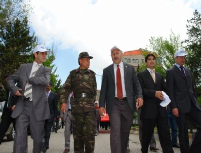 ERDOĞAN TEMIZYÜREK - Bayburt'ta Gençlik Yürüyüşü